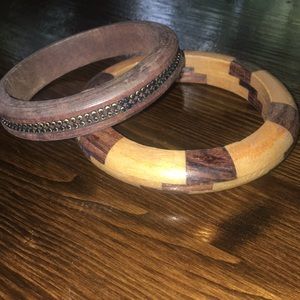Wooden bangle set